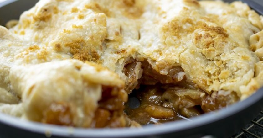 Skillet Apple Pie with Caramel Sauce