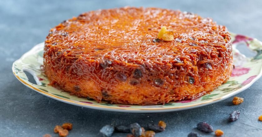 Caramelized Apple and Cranberry Noodle Kugel