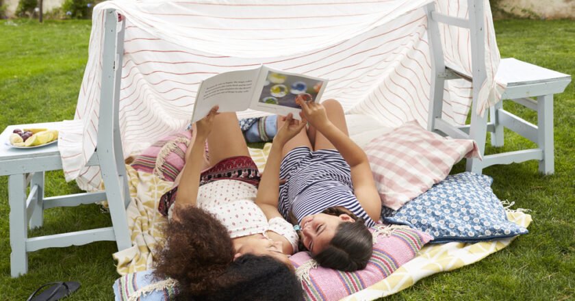Backyarding Trends in 2022: TurfMutt Foundation Predicts Americans Will Continue to Expand Outdoor Living 