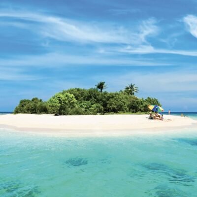 2023 Luxury Travel Planner