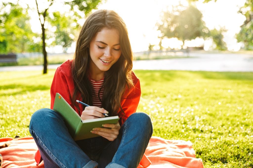 Journal Prompts for Transformative Self-Reflection