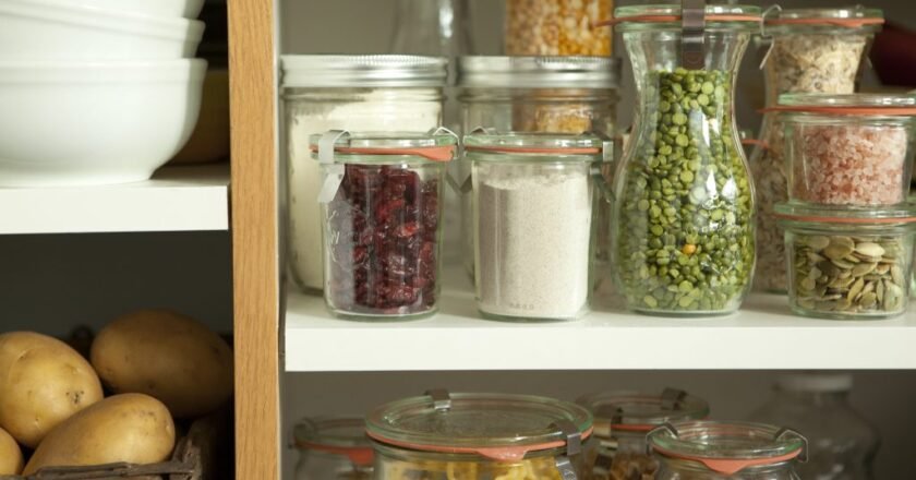 5 Must-Have Foods to Always Have in Your Pantry
